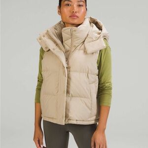Lululemon Wunder Puff Cropped Vest